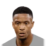 Ezri Konsa eFootball Interception